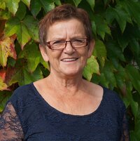 Helga Plozner